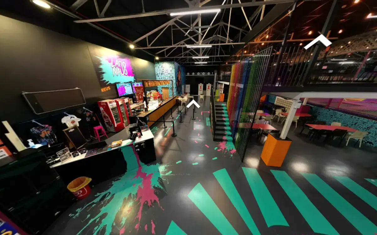 Interior de un local fotografiado en 360 grados
